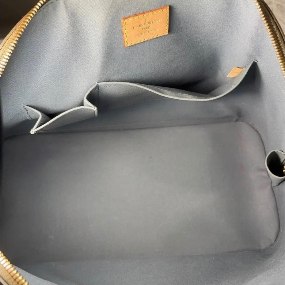 Louis Vuitton Alma GM - Picture 2 of 11